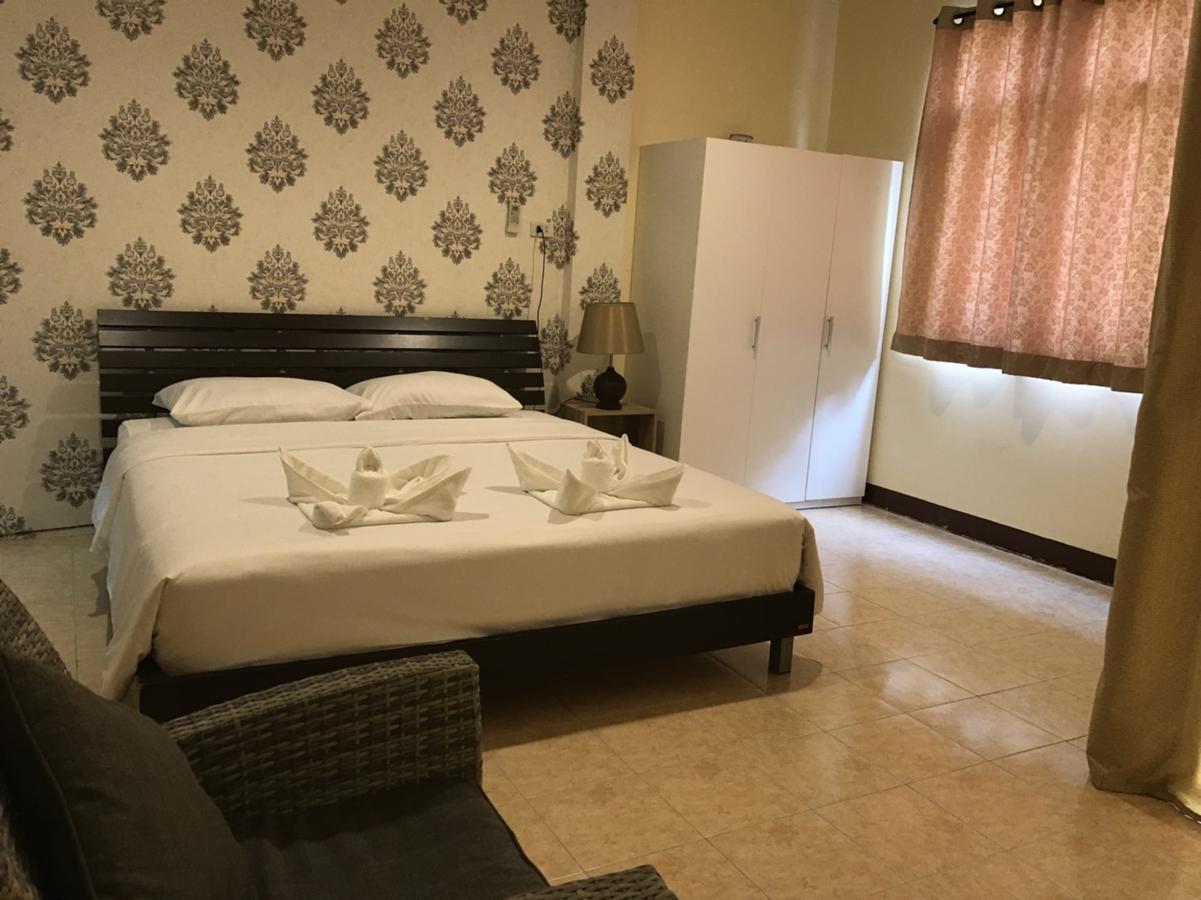 Ferb Guest House Patong Extérieur photo