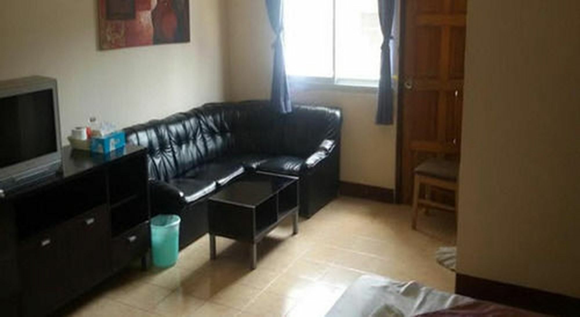 Ferb Guest House Patong Extérieur photo
